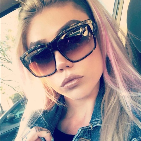 FREE FLYING Fly Girls Sunglasses 🖤 - Picture 17 of 17